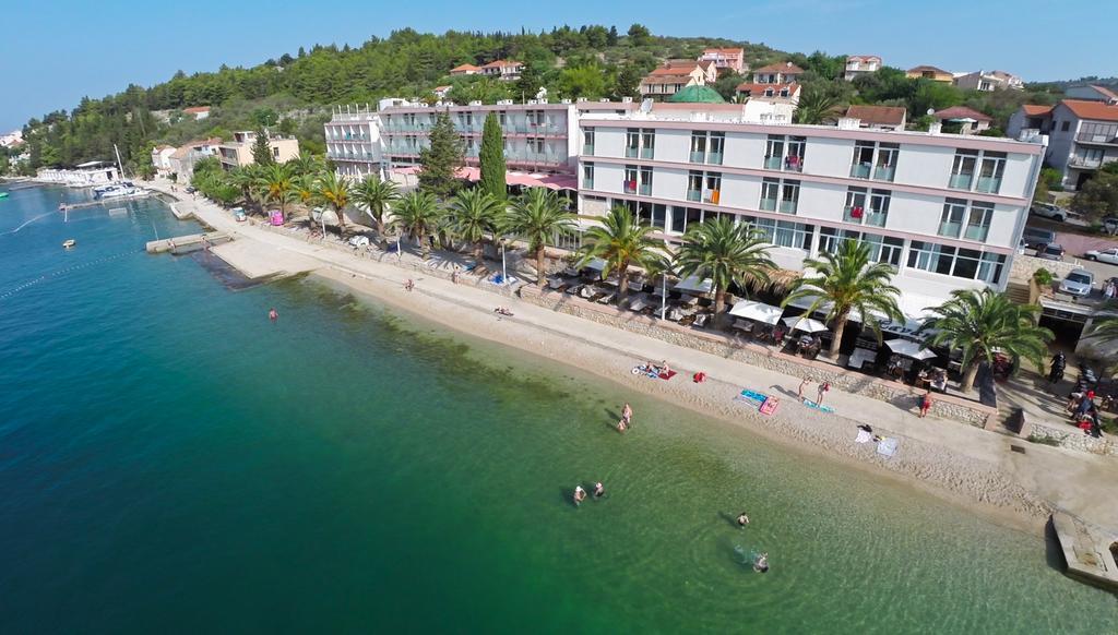 Hotel Posejdon Vela Luka Extérieur photo
