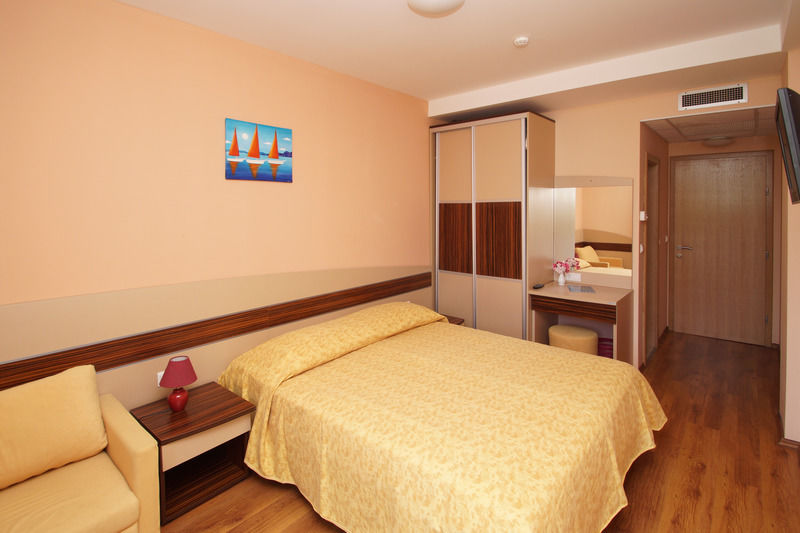 Hotel Posejdon Vela Luka Extérieur photo